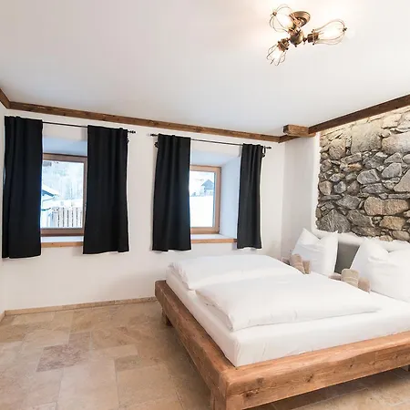 Gletscher Appartements Flattach Exterior photo
